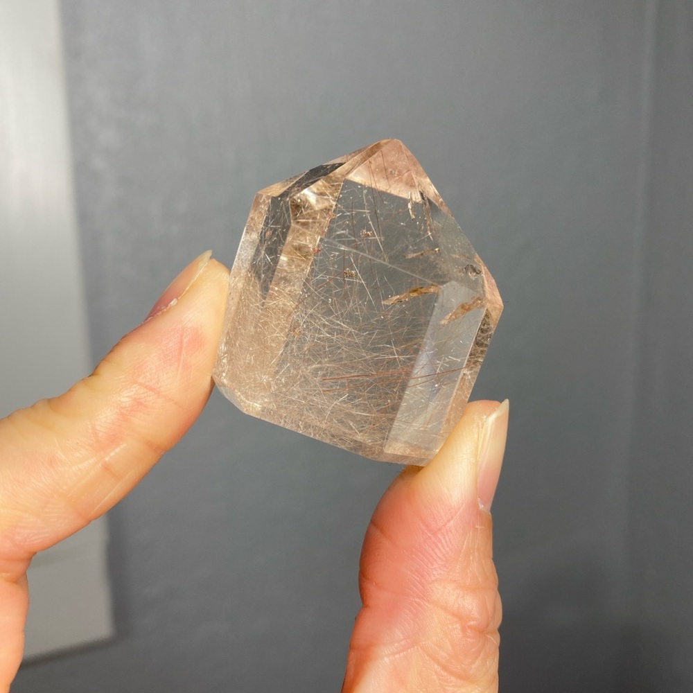 HIGH QUALITY PINK RUTILE CRYSTAL TOWER